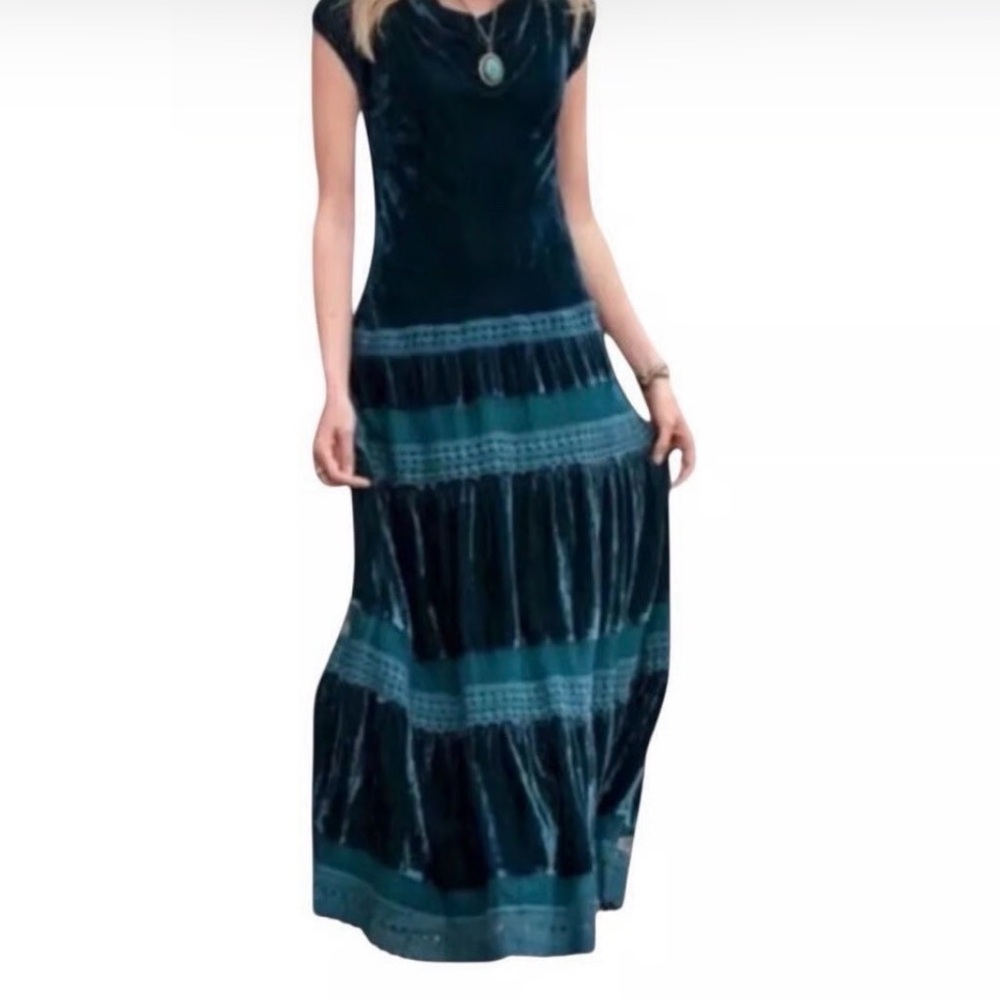 Sundance Teal Velvet Dress with Lace Detail